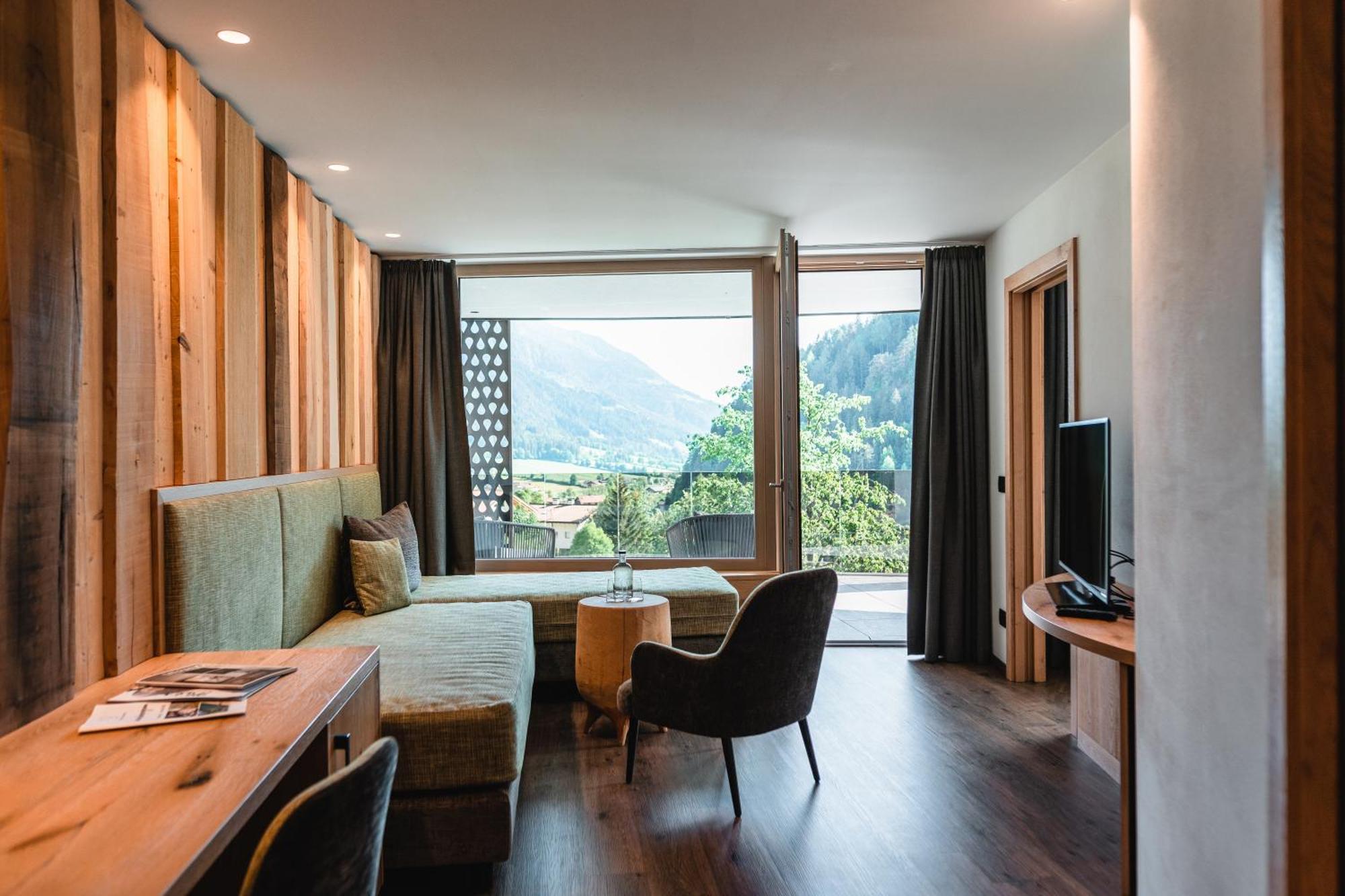 Hotel Bad Fallenbach San Leonardo in Passiria Ruang foto