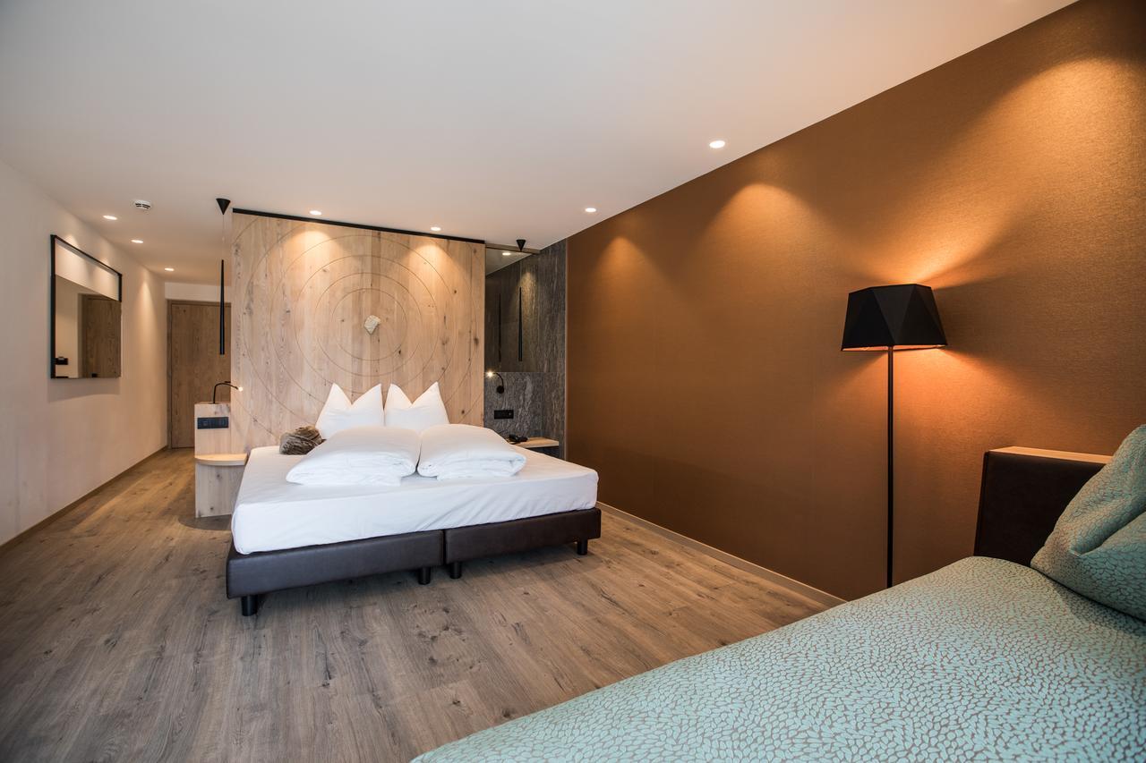 Hotel Bad Fallenbach San Leonardo in Passiria Ruang foto